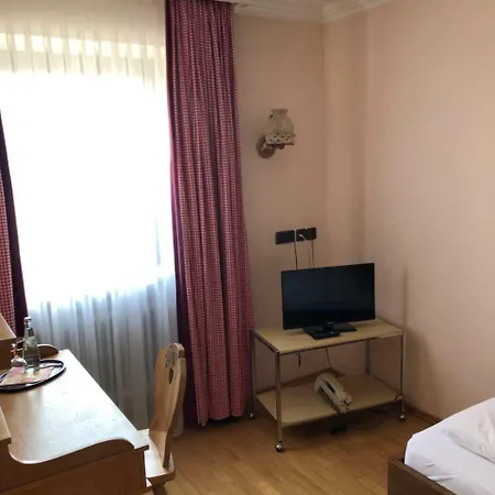 Otel Pflieger Pocking (Passau)