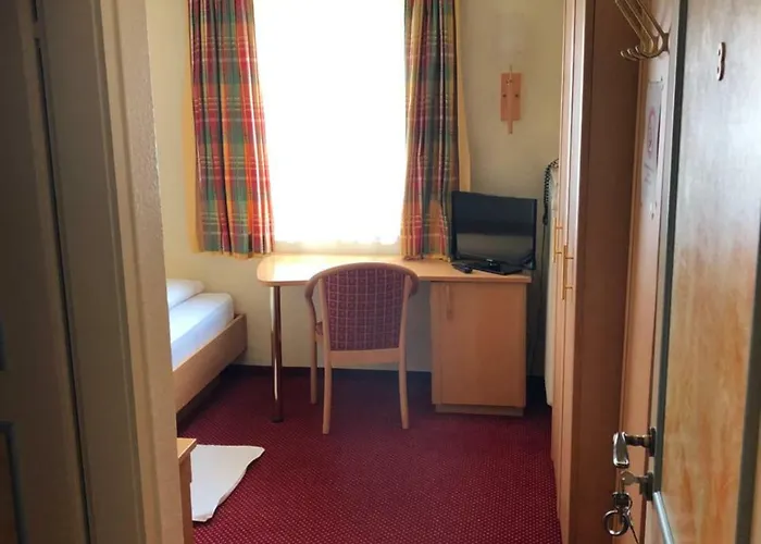 Pflieger * Pocking (Passau)