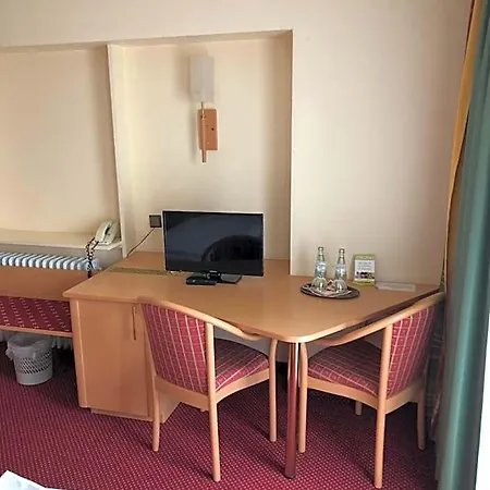 Hotel Pflieger *